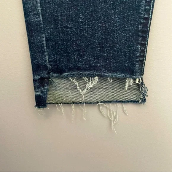 Topshop Jamie Jeans with Raw Hem Petite W28 L28 NWOT - Picture 7 of 9